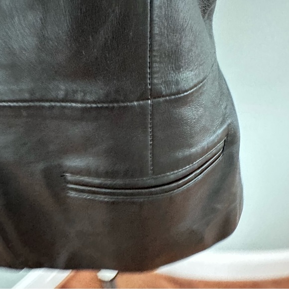 Vintage Margaret Godfrey black leather vest size 8 - Picture 9 of 10